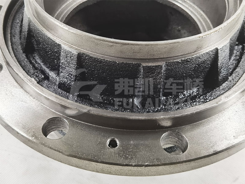Rear Wheel Hub for Saic Hongyan Genlyon H8b Truck Auto Spare Parts 3104p-0021 5801768140