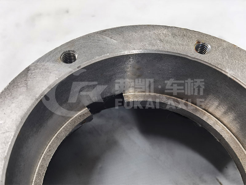 Bridge Box Cover for Saic Hongyan Genlyon Truck Spare Parts 42102356