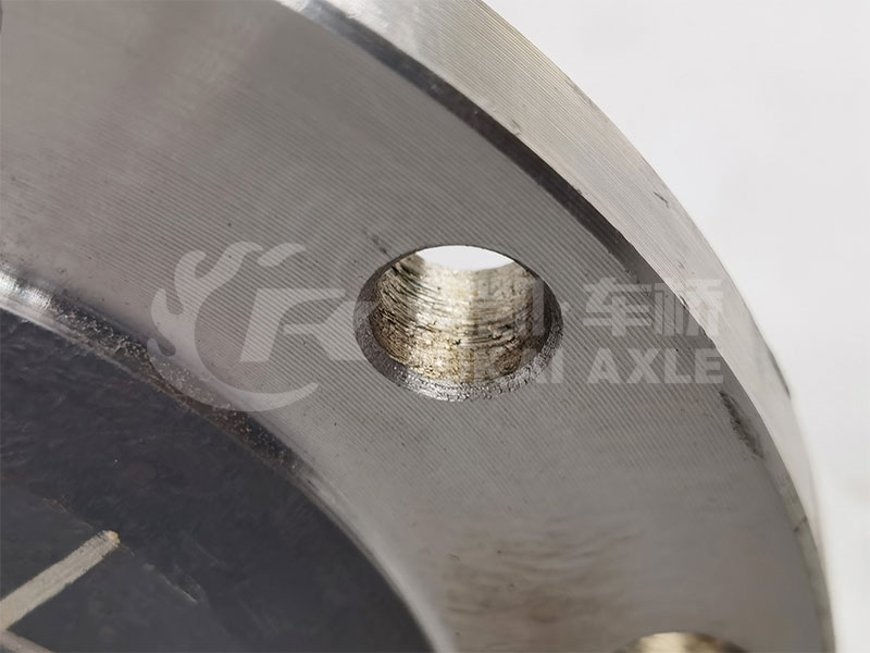 Half Shaft for Sinotruk Light Truck Spare Parts 18040 900MM Hole Diameter 12MM 27 Teeth