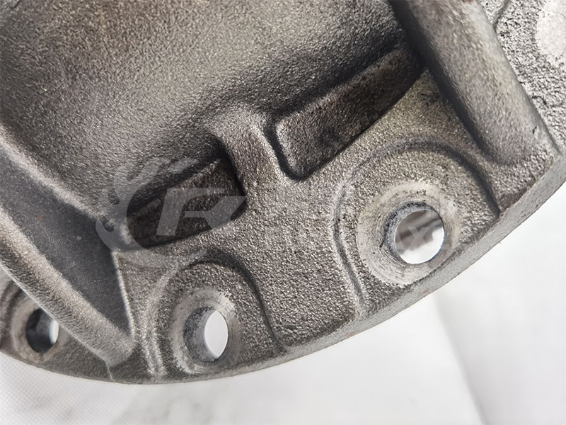 Rear Axle Main Reducer Housing for Sinotruk HOWO Steyr Truck Spare Parts 99012320097
