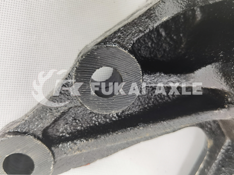 Front Spring Bracket for FAW Jiefang Truck Spare Parts 2932441-DW601