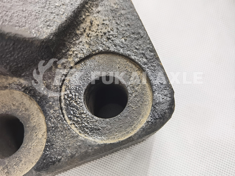 Upper Thrust Rod Bracket For Saic Hongyan Spare Parts 2911P-0151