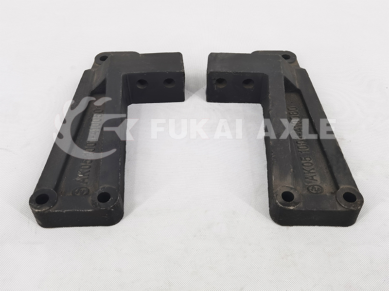 Engine Bracket For Saic Hongyan Jieshi  Spare Parts 1001-410050 1001-410060