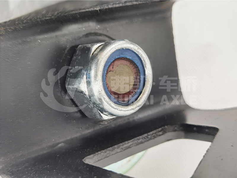 Rear Suspension Shock Absorber for Dongfeng Kinland Truck Spare Parts 5001155-C4300