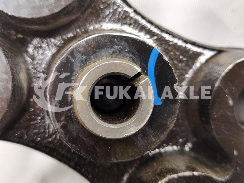 Rear Axle Reaction Rod Bracket for FAW Jiefang J6 Dump Truck Parts 2919212A64W