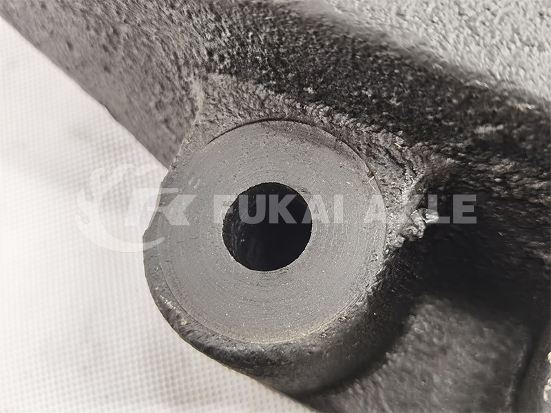 Engine Front Bracket for Shacman Truck Spare Parts Dz95259590132 Dz95259590131