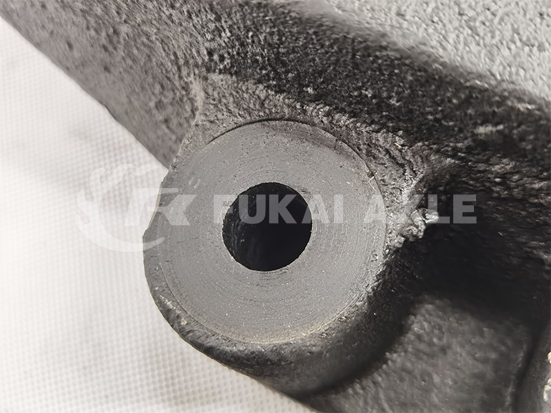 Engine Front Bracket for Shacman Truck Spare Parts Dz95259590132 Dz95259590131