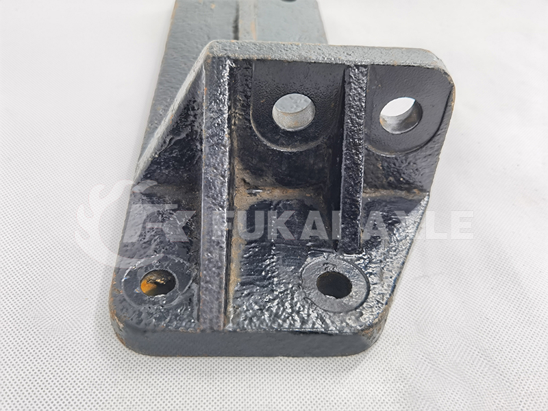 Engine Bracket for Foton Auman Truck Spare Parts H4101050302A0/H4101050301A0
