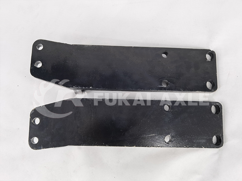 Engine Bracket for Foton Auman Heavy Truck Parts 1325110102002 1325110102003