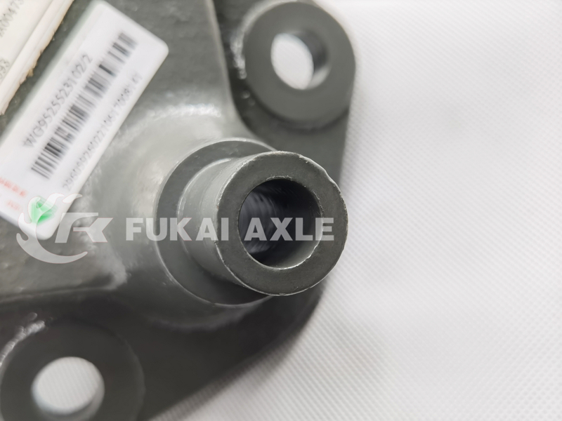Hohan Front Spring Front Bracket For Sinotruk Howo Truck Spare Parts WG9525523102