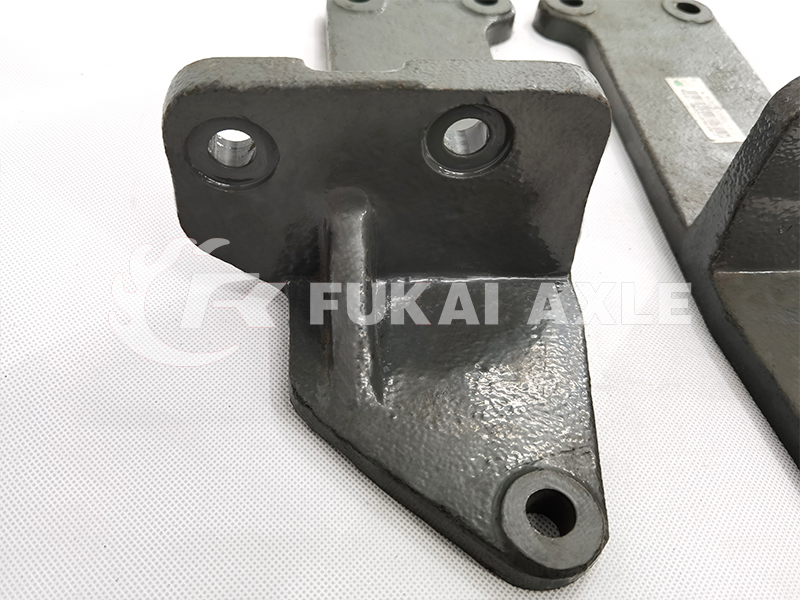 Engine Bracket For Sinotruk Howo Truck Spare Parts WG9725590239/WG9725590240