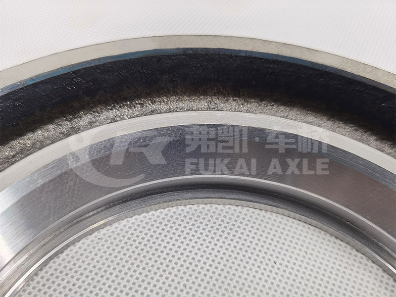 Rear Wheel Oil Seal Seat for Shacman Delong Truck Spare Parts 9112340280