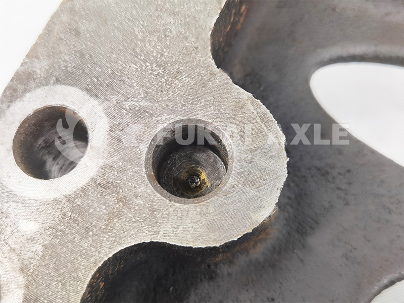 Cylinder Bracket For Saic Hongyan Jieshi  Spare Parts 5802366021
