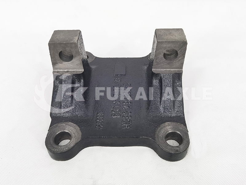 Lower Thrust Rod Bracket for Shacman Delong Truck Spare Parts HD90149520013/HD90149520014