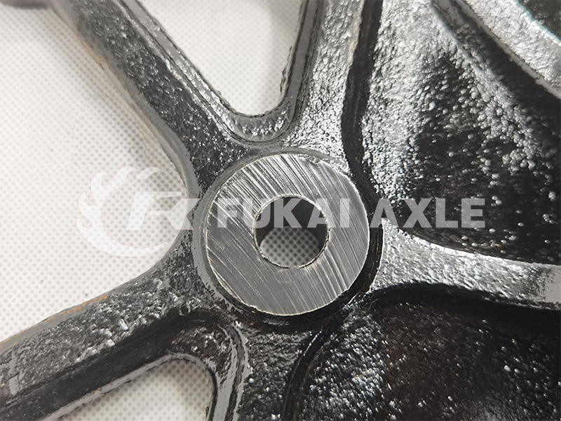 Front Steel Rear Bracket for FAW Jiefang Heavy Truck Parts 2902444A71B