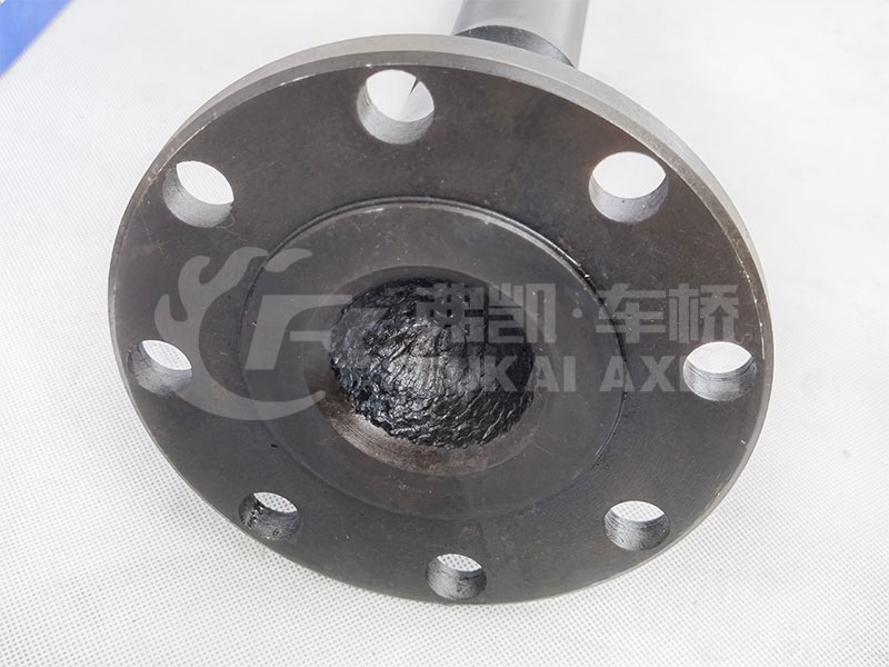 Through Shaft for Sinotruk HOWO AC16 Truck Parts AZ9981320147