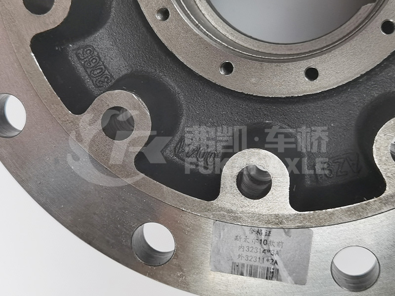 Disc Brake Front Hub For Sinotruk Howo 10 Truck Spare Parts AZ9100413065