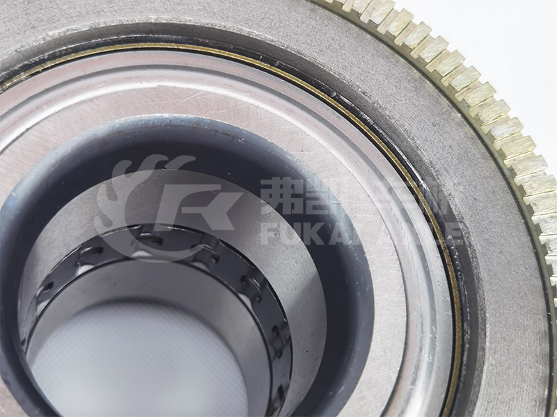 Lightweight Front Hub for Sinotruk Truck Parts AZ4005415346 WG400541347