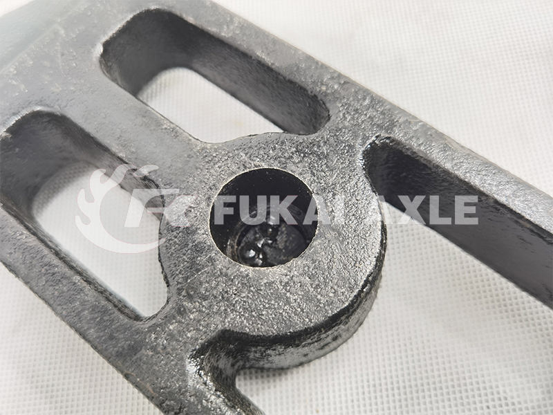 Front Axle Shock Absorber Lower Bracket for FAW Jiefang Spare Parts 2905414-DY602 2905413-DY602
