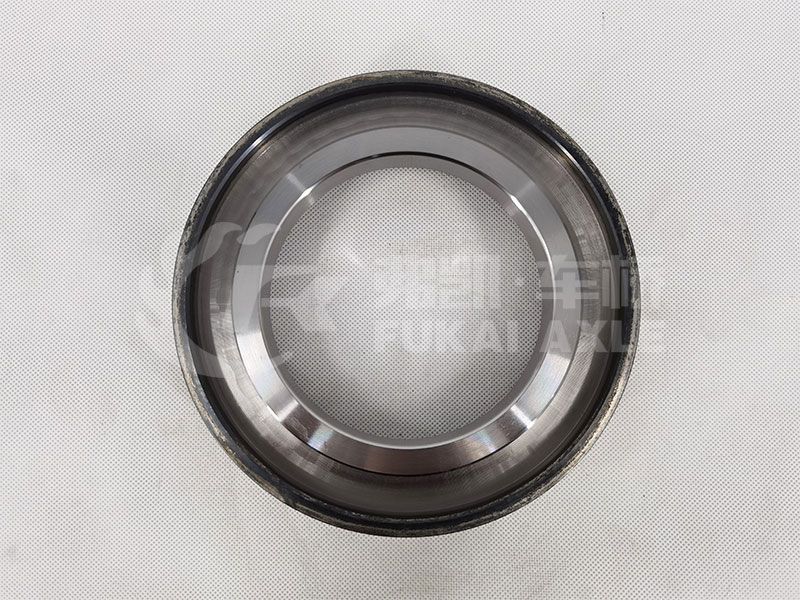 Rear Wheel Oil Seal Seat for FAW Jiefang Truck Spare Parts 3104044-AAOE