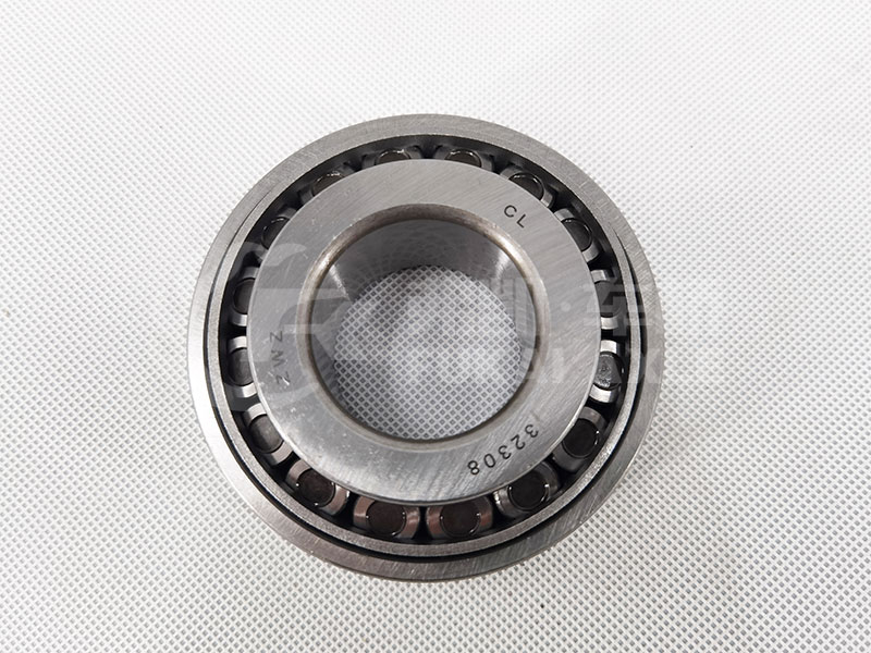 Taper Roller Bearing Wheel Hub Bearing for Sinotruk HOWO Light Truck Spare Parts 7608E 32308 