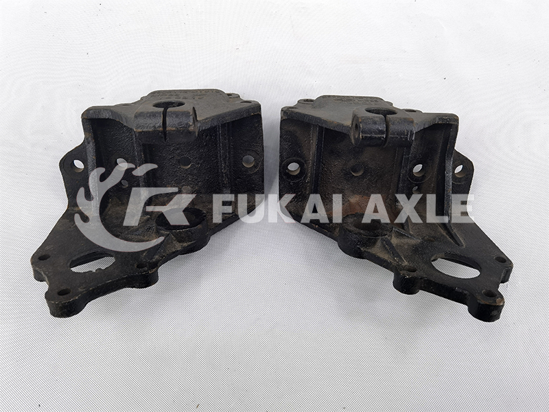 Leaf Spring Steel Plate Front Bracket for FAW Jiefang Parts 2902441-DY010 2902442-DY010