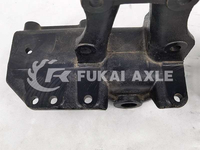 Leaf Spring Steel Plate Bracket for FAW Jiefang Truck Spare Parts 2902441-56S 2902442-56S