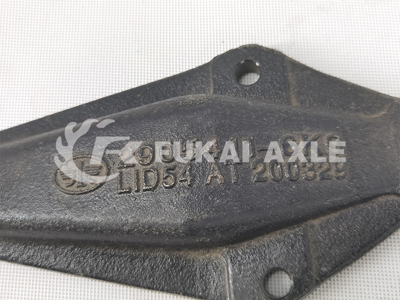Front Shock Absorber Upper Bracket for FAW Jiefang Truck Chassis Parts 2902444-13W/A6