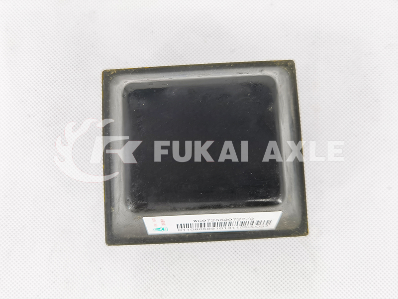Steel Plate Limit Rubber Pad For Sinotruk HOWO Truck Spare Parts WG9725520727