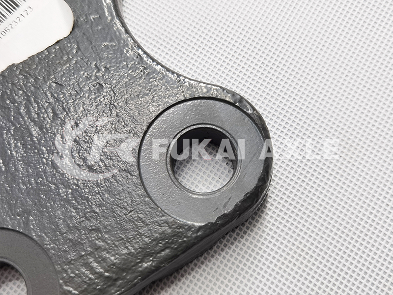 Rear Suspension Right Bracket For Sinotruk Howo Truck Spare Parts WG9325590102