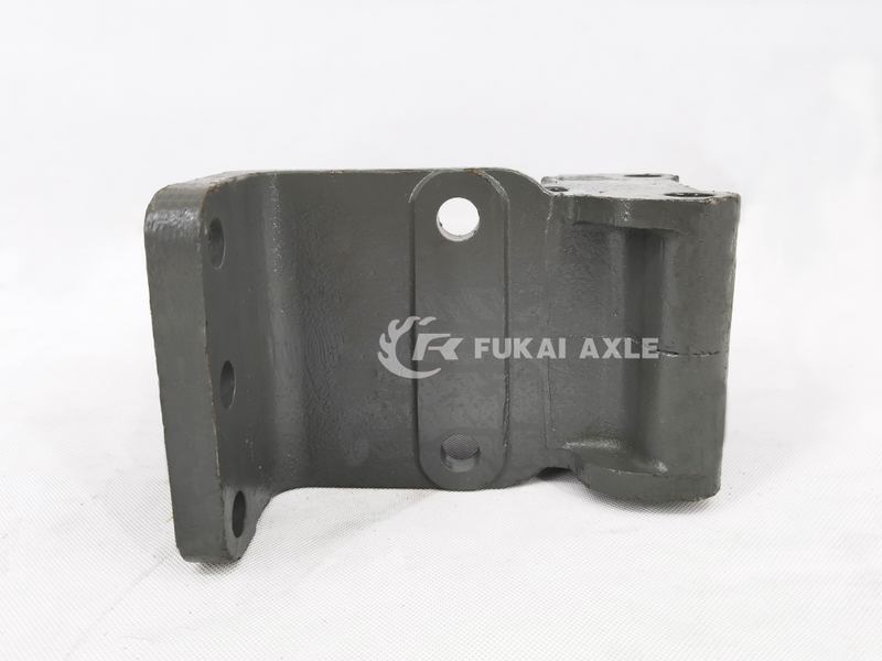 Front Spring Front Bracket For Sinotruk Howo Truck Spare Parts 712W41310-0001/2