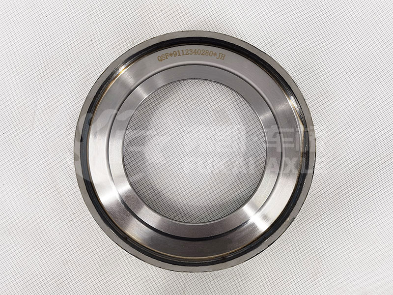 Rear Wheel Oil Seal Seat for Shacman Delong Truck Spare Parts 9112340280