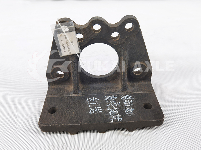Engine Support Bracket for Saic Hongyan Truck Spare Parts 5801310822