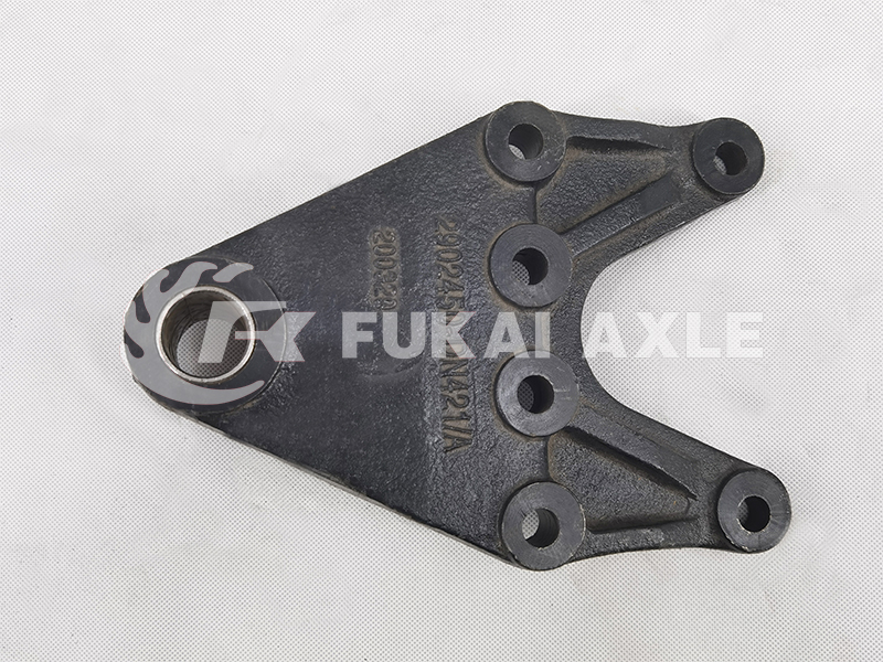 Front Steel Bracket for FAW Jiefang Heavy Truck Auto Spare Parts 2902450-DN421