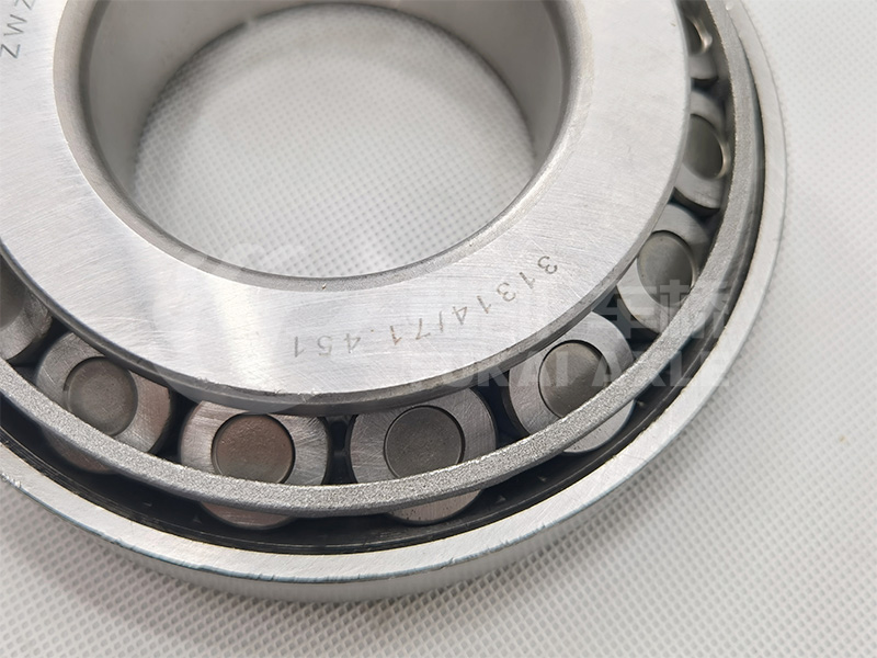 Tapered Roller Bearing for Auman Hongyan Truck Spare Parts 31314/5801606150