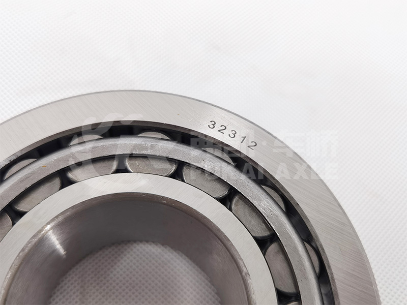 Tapered Roller Bearing for Foton Auman Dongfeng Truck Spare Parts 32312 7612E