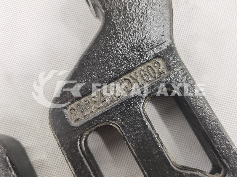 Front Axle Shock Absorber Lower Bracket for FAW Jiefang Spare Parts 2905414-DY602 2905413-DY602