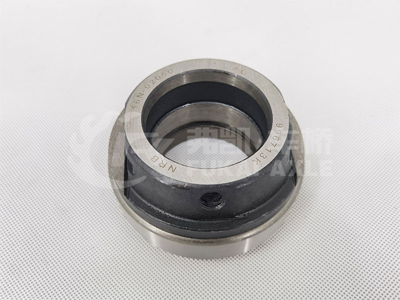 Thrust Clutch Release Bearing for Dongfeng Truck Spare Parts 996713K 16N-02050 
