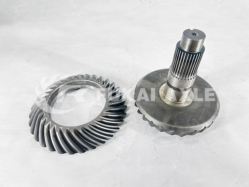27/32 Middle Axle Crown Wheel Pinion For Iveco Trcuk Spare Parts 42127675/42129181/5801765231