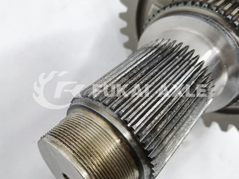 Interaxle Differential Assembly