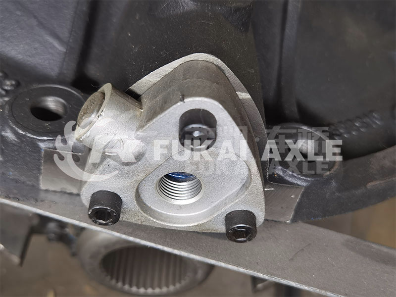 Qingte 398 Rear Axle Main Reducer Assembly For Foton Auman Truck Spare Parts QT398S3-2402000