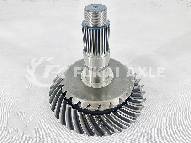 Middle Axle 24/35 Crown Wheel pinion For Iveco Trcuk spare parts 5801765238/42129185