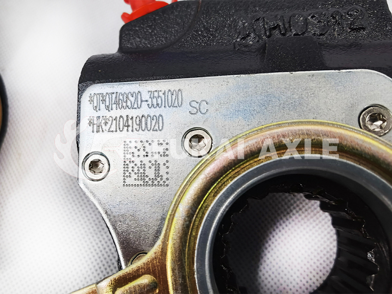 QT*QT469S20-3551020 Rear Automatic Arm Adjustment For Qingte 469 Truck Spare Parts QT*QT469S20-3551010