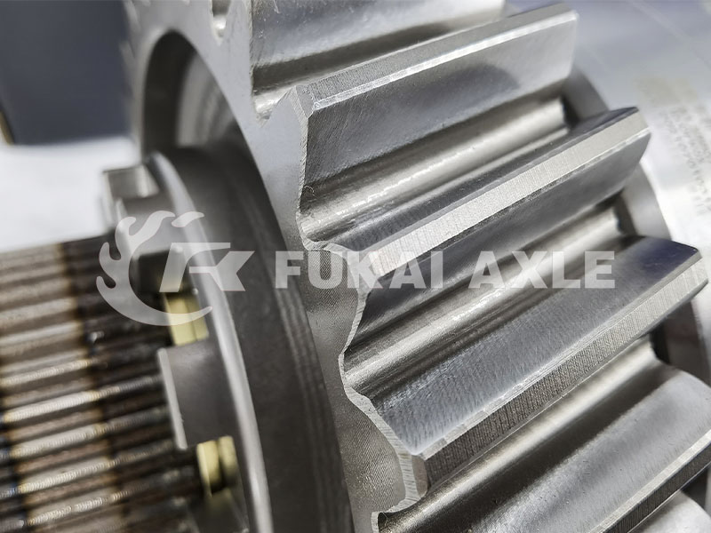 Differential Input Shaft Assembly For Shacman Delong Truck Auto Spare Parts 81.35606.0008