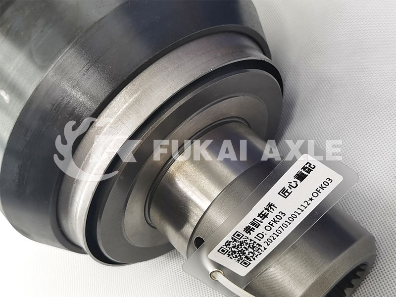 Input Shaft Assembly Differential For Sinotruk HOWO MCY13 Truck Spare Parts 810W35606-0011