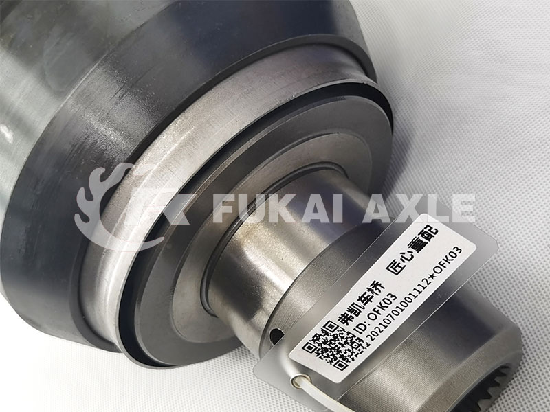 Input Shaft Assembly Differential For Sinotruk HOWO MCY13 Truck Spare Parts 810W35606-0011