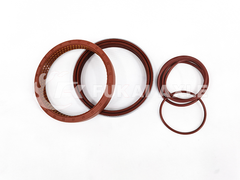 Wheel Reducer Oil Seal For Sinotruk Howo Truck Spare Parts WG9970340113