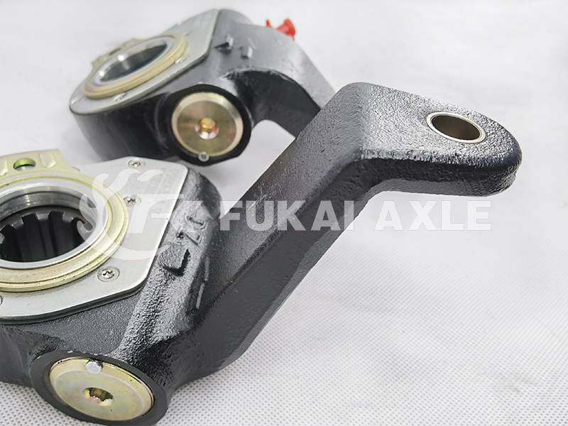 QT459S16-3551030 Automatic Arm Adjustment For Qingte 459 Truck Spare Parts QT459S16-3551040