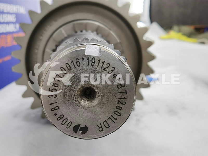 Differential Input Shaft Assembly For Shacman Delong Truck Auto Spare Parts 81.35606.0008