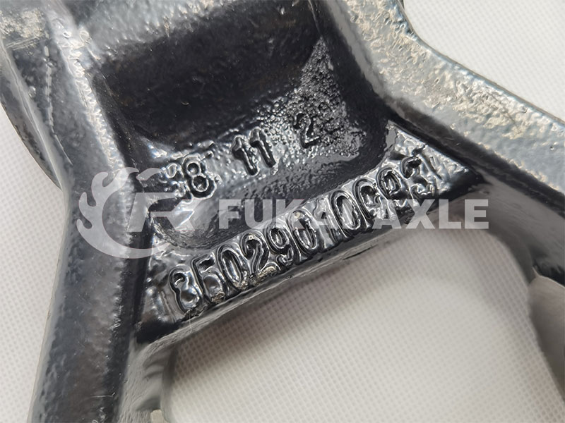 Leaf Spring Lifting Lug For Tonly Heavy Truck Spare Parts 85029010093